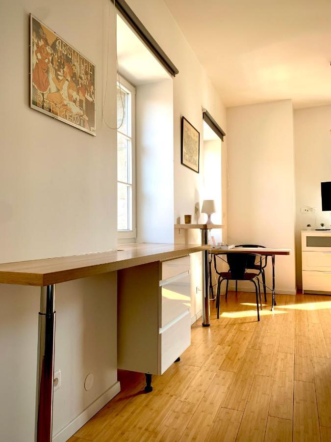 Appartement Les Fabuleux Du Coeur De - Place Victor Hugo Besançon