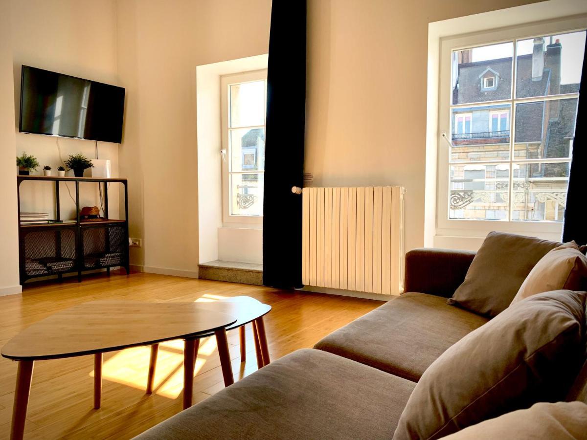 Apartment Les Fabuleux Du Coeur De - Place Victor Hugo Besancon